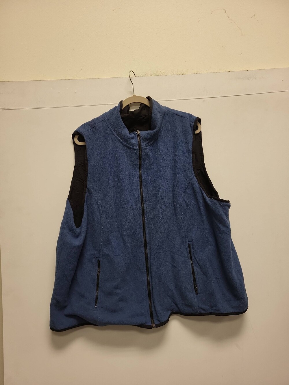Blue Fleece Vest Sleeveless Full Zip Pockets Outdoor Layering Apparel
